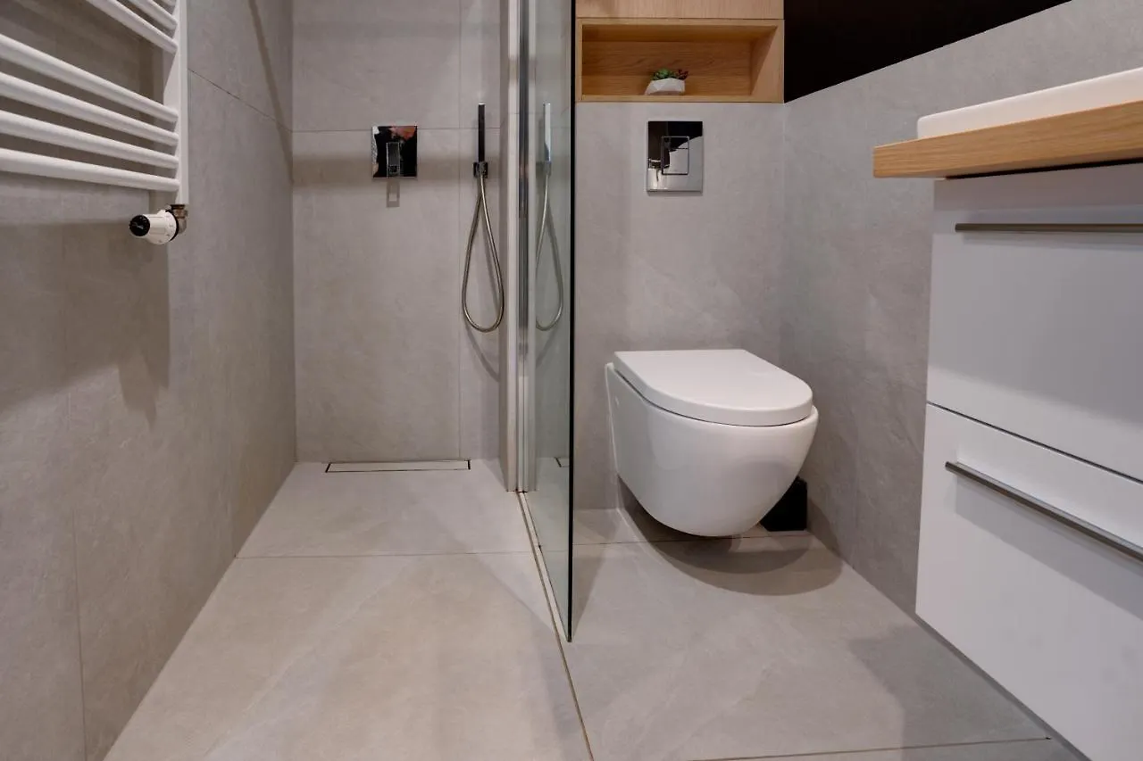 Apartament Premium, 15Min Od Rynku, Parking W Cenie Wroclaw 0*,  Poland